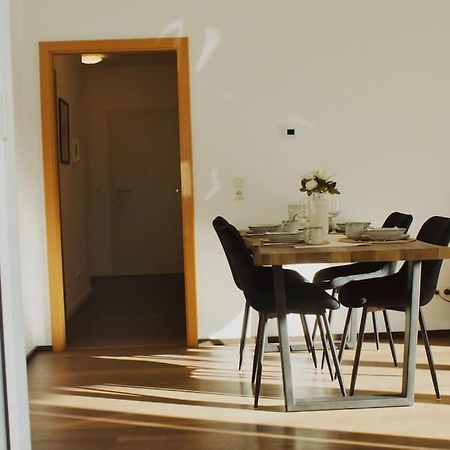 Gemuetliche Wohnung In Бад-Хомбург-фор-дер-Хёэ Экстерьер фото