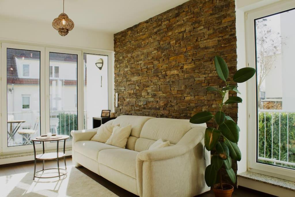 Gemuetliche Wohnung In Бад-Хомбург-фор-дер-Хёэ Экстерьер фото